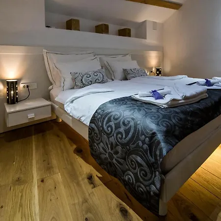 Couette-café Memento 4*